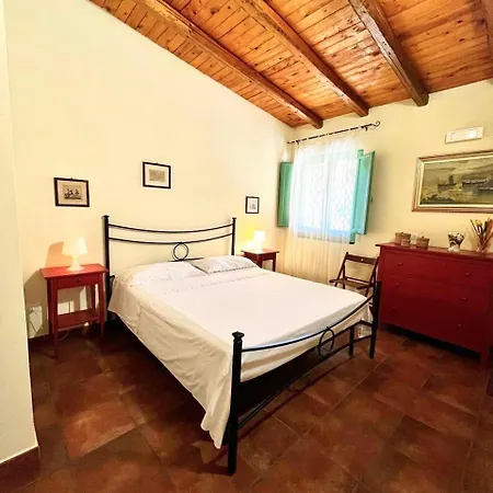 Apartment Di Loco Castro Agnone Bagni