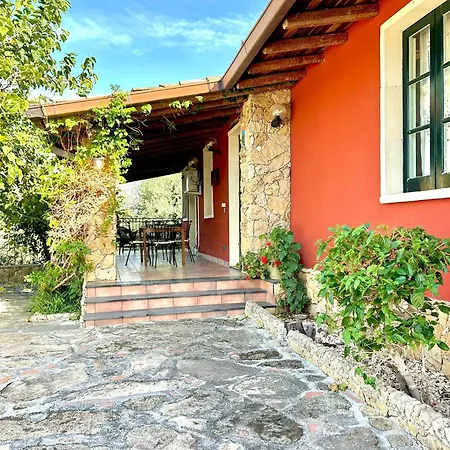 Di Loco Castro Apartment Agnone Bagni
